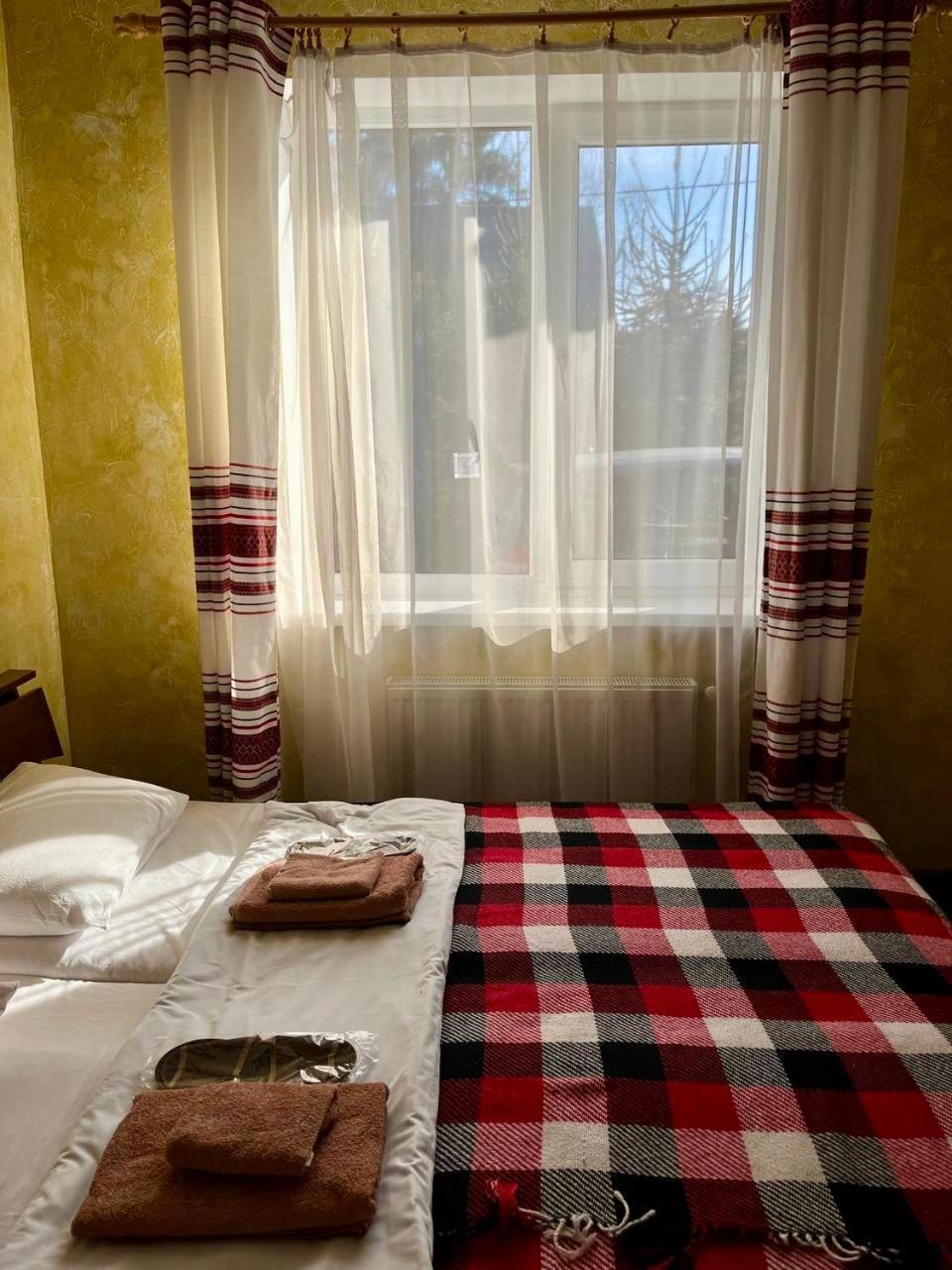 Готель Добрій 보로크타 외부 사진